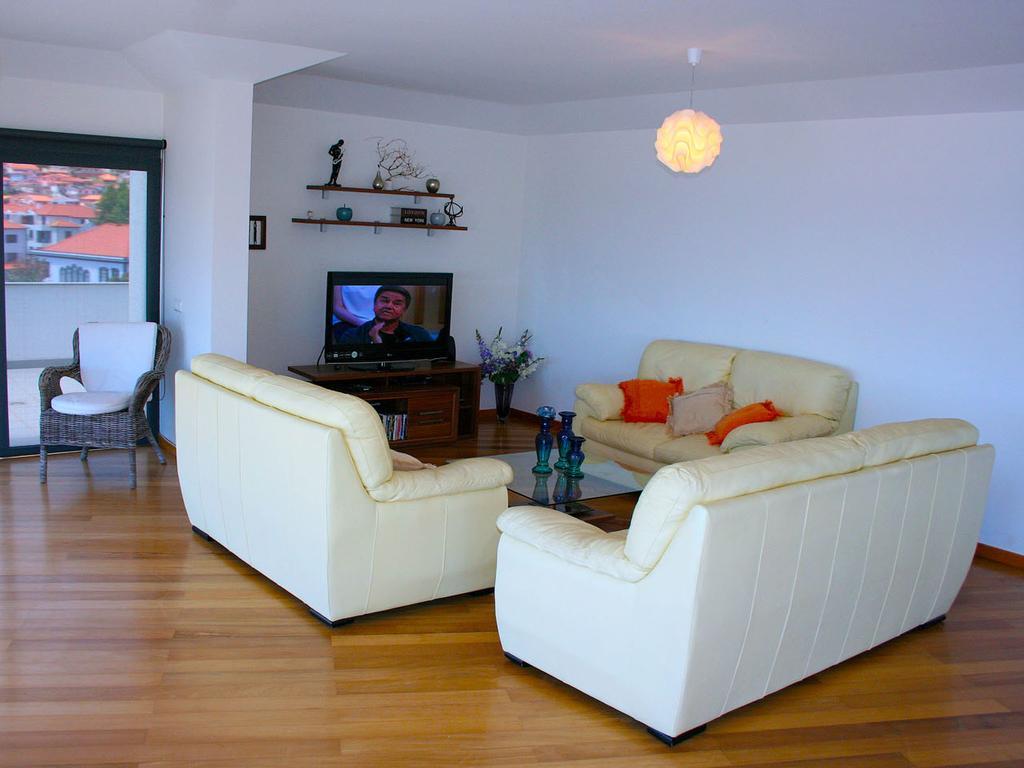 V.I.P. Baia Apartment Machico  Bagian luar foto